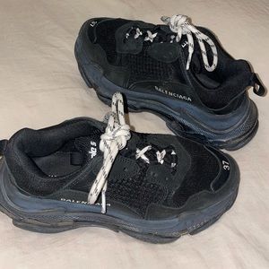 Balenciaga Triple S Clear Sole Black size 37